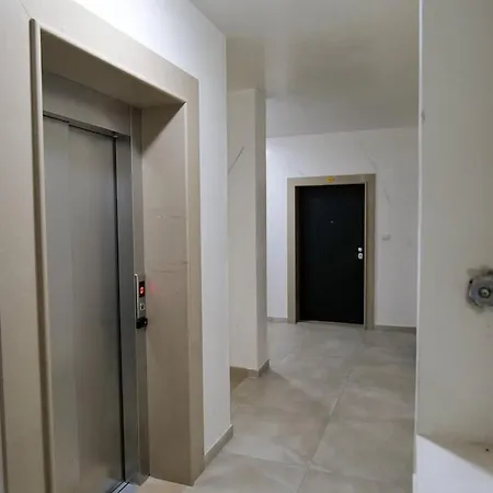 Olive Qerret Apartment