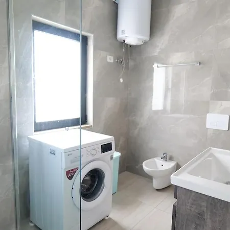 Olive Qerret Apartment *