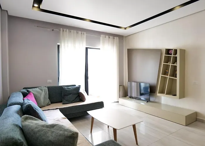 Olive Qerret Apartment Golem (Tirana)